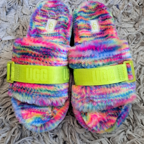 UGG Rainbow Platform Slip On NWOT - Picture 4 of 5